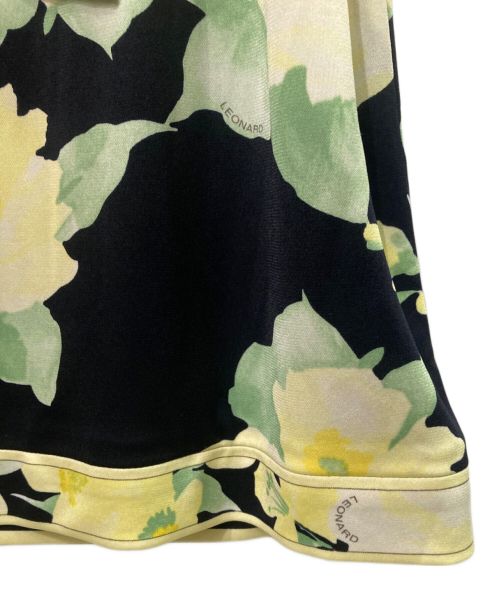 LAONARD（レオナード）LAONARD (レオナール) 花柄 ワンピース ブラック サイズ:36の古着・服飾アイテム