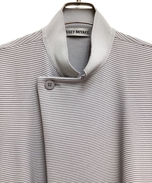 ISSEY MIYAKE（イッセイミヤケ）ISSEY MIYAKE (イッセイミヤケ) ロングジャケット グレー サイズ:2の古着・服飾アイテム