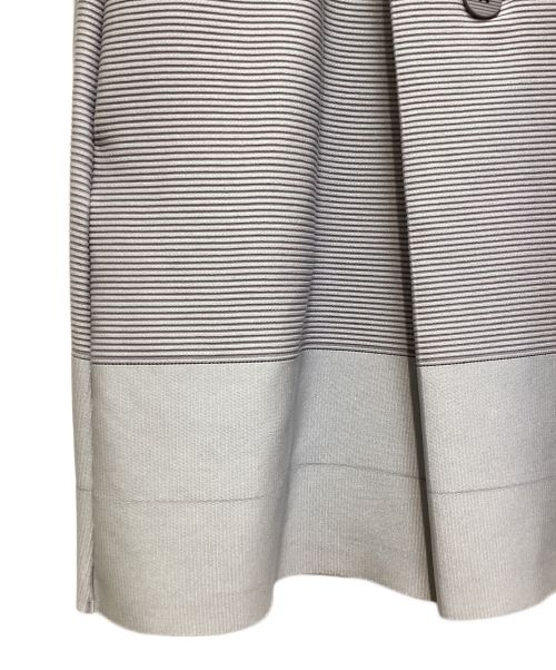 ISSEY MIYAKE（イッセイミヤケ）ISSEY MIYAKE (イッセイミヤケ) ロングジャケット グレー サイズ:2の古着・服飾アイテム