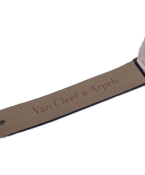 VAN CLEEF & ARPELS（ヴァンクリーフ＆アーペル）VAN CLEEF & ARPELS (ヴァンクリーフ＆アーペル) アルハンブラ スモールモデル ウォッチ Ref.VCARD21600 ホワイト サイズ:26mmの古着・服飾アイテム