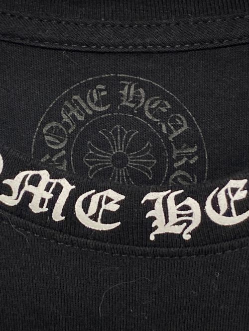 CHROME HEARTS（クロムハーツ）CHROME HEARTS (クロムハーツ) ネックロゴポケットTシャツ ブラック サイズ:XLの古着・服飾アイテム