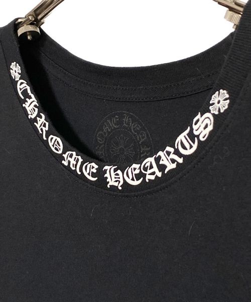 CHROME HEARTS（クロムハーツ）CHROME HEARTS (クロムハーツ) ネックロゴポケットTシャツ ブラック サイズ:XLの古着・服飾アイテム
