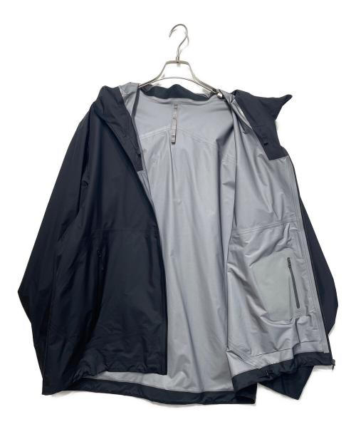 ARC'TERYX（アークテリクス）ARC'TERYX (アークテリクス) デプロイ LT ジャケット ブラック サイズ:XLの古着・服飾アイテム