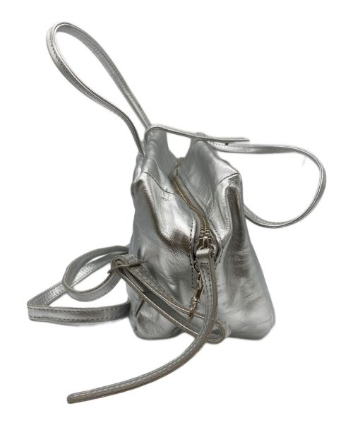 les basiques（レバシック）les basiques (レバシック) ソフトレザー2WAYバッグ シルバーの古着・服飾アイテム