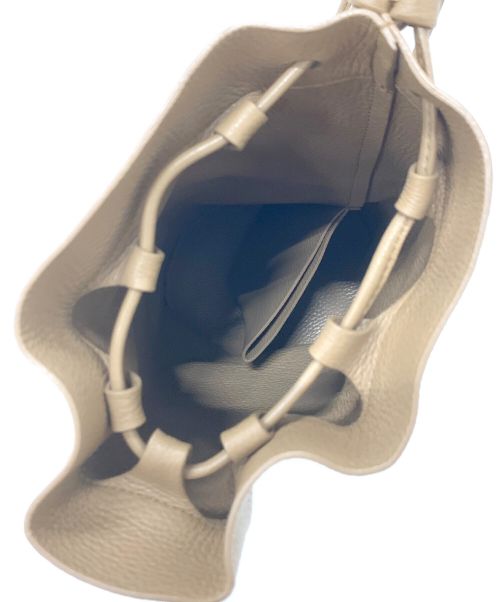 Aeta（アエタ）Aeta (アエタ) PEBBLE GRAIN LEATHER BONSAC S ベージュ サイズ:-の古着・服飾アイテム