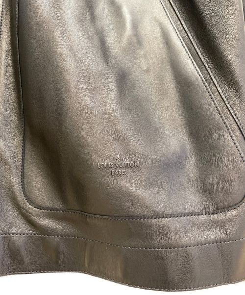 LOUIS VUITTON（ルイ ヴィトン）LOUIS VUITTON (ルイ ヴィトン) ラムレザージャケット ブラック サイズ:48の古着・服飾アイテム
