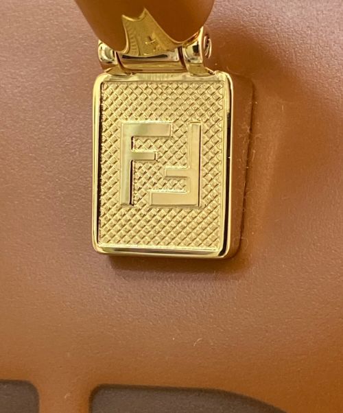 FENDI（フェンディ）FENDI (フェンディ) バイザウェイ ミニ ブラウン サイズ:ミニの古着・服飾アイテム