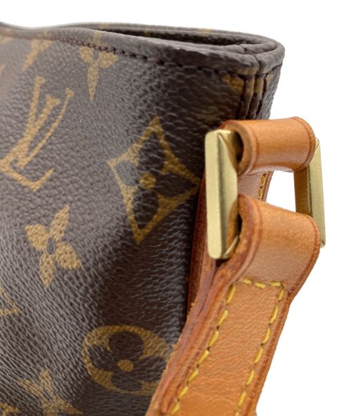 LOUIS VUITTON（ルイ ヴィトン）LOUIS VUITTON (ルイ ヴィトン) ショルダーポーチ ブラウンの古着・服飾アイテム