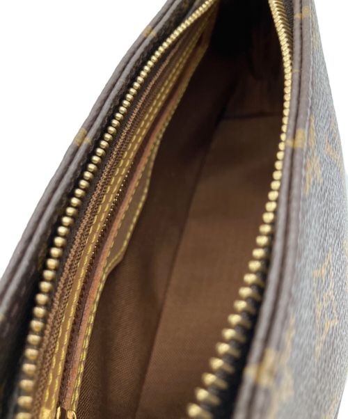 LOUIS VUITTON（ルイ ヴィトン）LOUIS VUITTON (ルイ ヴィトン) ショルダーポーチ ブラウンの古着・服飾アイテム