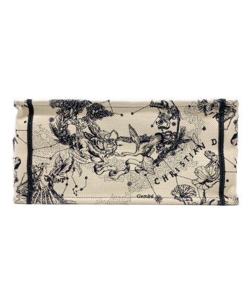 Christian Dior（クリスチャン ディオール）Christian Dior (クリスチャン ディオール) Dior Book Tote/ブックトート ミディアム ホワイト サイズ:ミディアム/Mの古着・服飾アイテム
