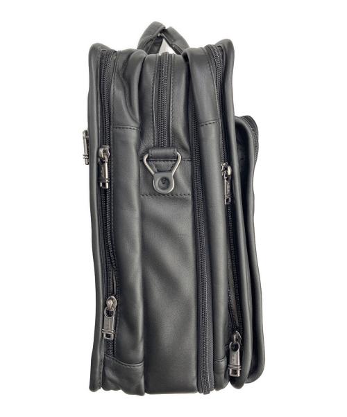 TUMI（トゥミ）TUMI (トゥミ) 2WAYビジネスバッグ エクスペンダブル ブラックの古着・服飾アイテム