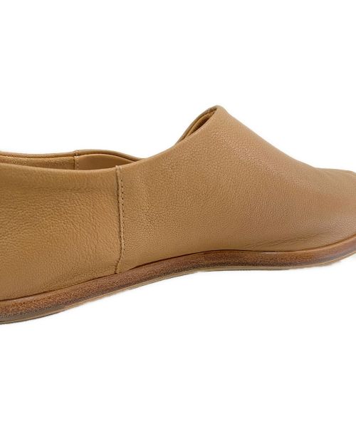 Maison Margiela 22（メゾンマルジェラ）Maison Margiela 22 (メゾンマルジェラ 22) Tabiフラットシューズ キャメル サイズ:不明の古着・服飾アイテム