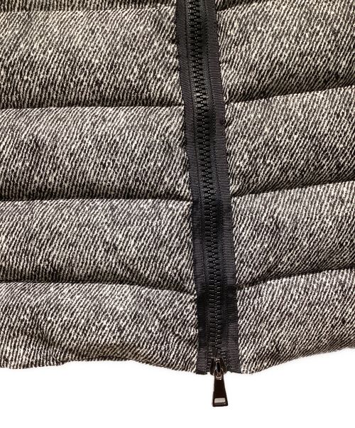 MONCLER（モンクレール）MONCLER (モンクレール) GERBOISE/Down Coat（ジェルボワーズ/ダウンコート ライトグレー サイズ:00の古着・服飾アイテム