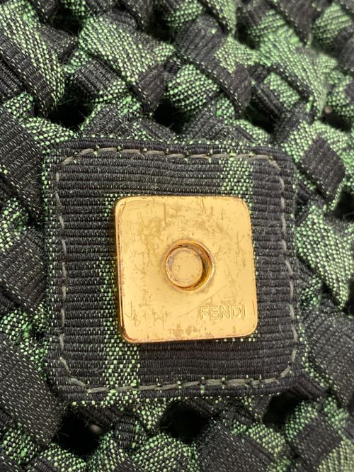 FENDI（フェンディ）FENDI (フェンディ) マンマバゲットミニ グリーンの古着・服飾アイテム