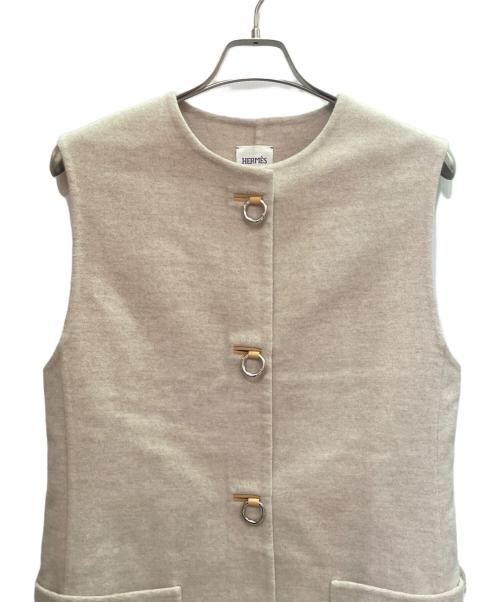 HERMES（エルメス）HERMES (エルメス) リングボタン付き カシミヤ ロングジレ ベージュ サイズ:38の古着・服飾アイテム