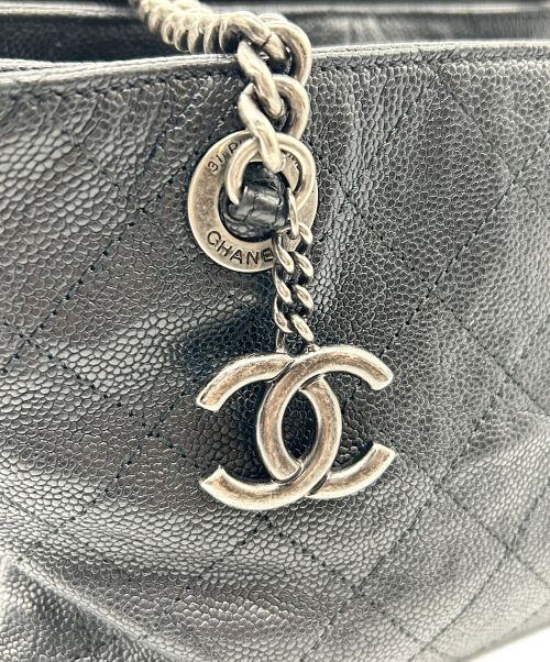 CHANEL（シャネル）CHANEL (シャネル) マトラッセチェーンハンドバッグ ブラックの古着・服飾アイテム