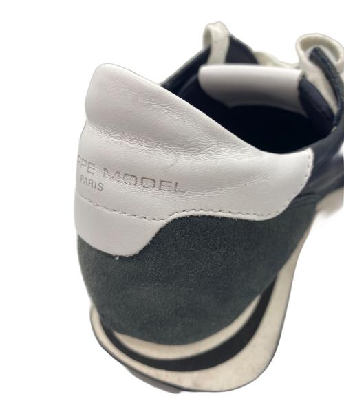 PHILIPPE MODEL（フィリップ モデル）PHILIPPE MODEL (フィリップ モデル) スニーカー ネイビー サイズ:42の古着・服飾アイテム