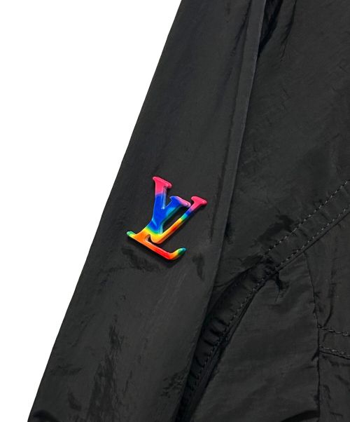 LOUIS VUITTON（ルイ ヴィトン）LOUIS VUITTON (ルイ ヴィトン) 2054ナイロンフーディーパーカー ブラック サイズ:52の古着・服飾アイテム