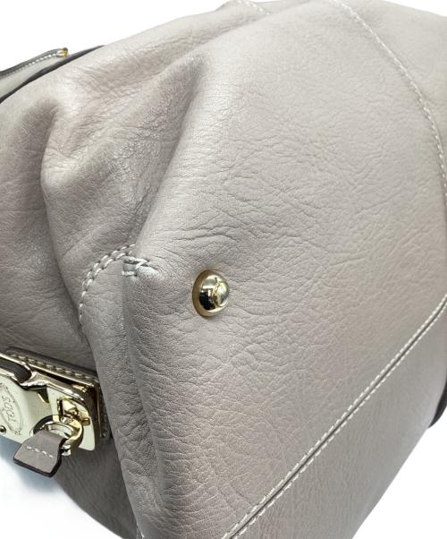 TOD'S（トッズ）TOD'S (トッズ) 2WAYショルダーバッグ グレージュの古着・服飾アイテム