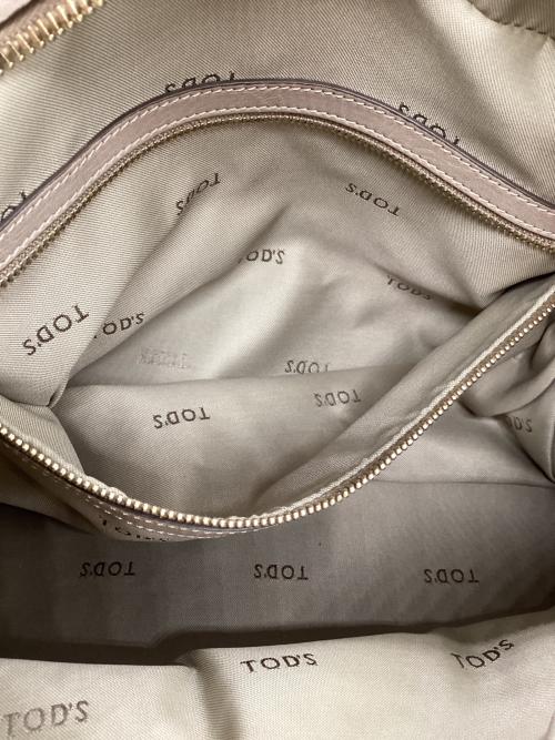 TOD'S（トッズ）TOD'S (トッズ) 2WAYショルダーバッグ グレージュの古着・服飾アイテム
