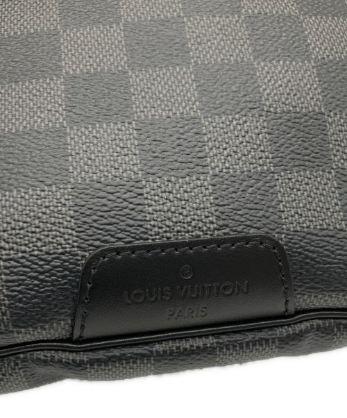 LOUIS VUITTON（ルイ ヴィトン）LOUIS VUITTON (ルイ ヴィトン) ディスカバリー・バムバッグの古着・服飾アイテム