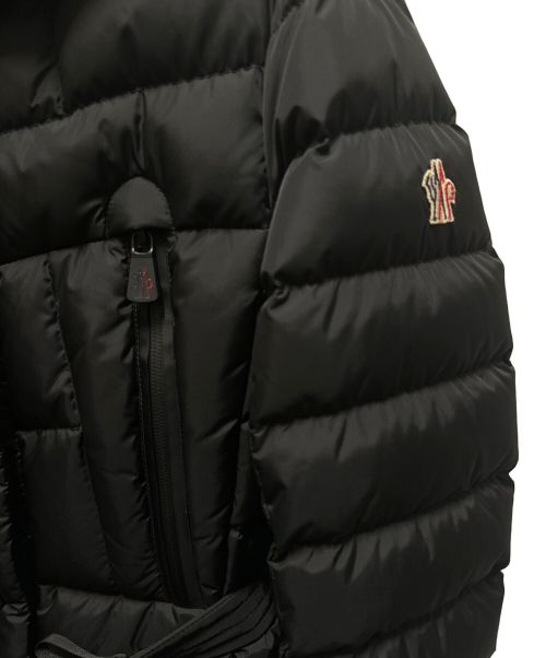 MONCLER GRENOBLE（モンクレール グルノーブル）MONCLER GRENOBLE (モンクレール グルノーブル) BEVERLEY ダウンジャケット ブラック 未使用品の古着・服飾アイテム