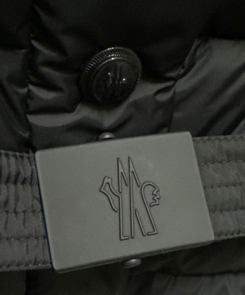 MONCLER GRENOBLE（モンクレール グルノーブル）MONCLER GRENOBLE (モンクレール グルノーブル) BEVERLEY ダウンジャケット ブラック 未使用品の古着・服飾アイテム