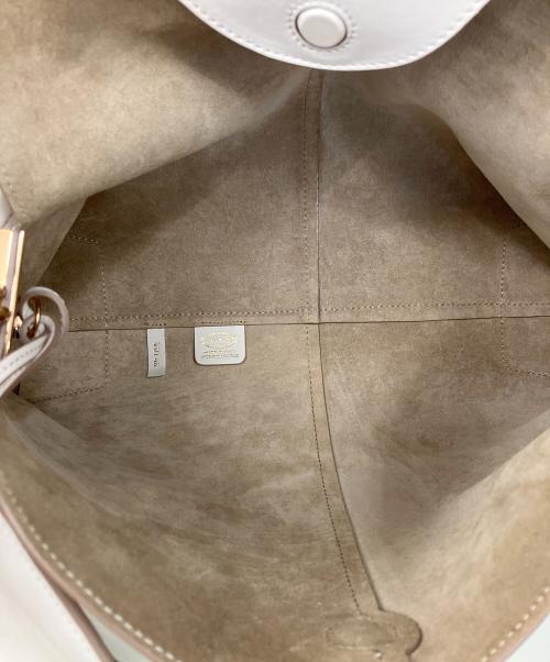 TOD'S（トッズ）TOD'S (トッズ) ハンドバッグ アイボリーの古着・服飾アイテム