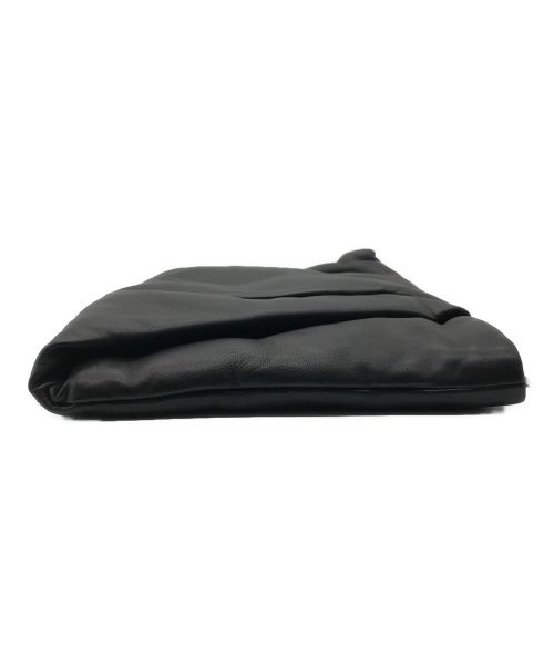 AMBUSH（アンブッシュ）AMBUSH (アンブッシュ) クラッチバッグ ブラックの古着・服飾アイテム