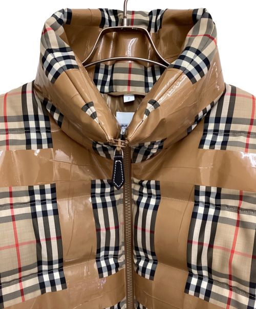 BURBERRY（バーバリー）BURBERRY (バーバリー) Tape Design Down Jacket（テープデザインダウンジャケット） ベージュ サイズ:Sの古着・服飾アイテム