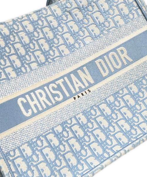 Christian Dior（クリスチャン ディオール）Christian Dior (クリスチャン ディオール) Dior Book Tote ブックトート バッグ ミディアム スカイブルー サイズ:ミディアムの古着・服飾アイテム