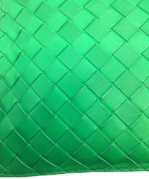 BOTTEGA VENETA（ボッテガベネタ）BOTTEGA VENETA (ボッテガベネタ) ポーチ グリーンの古着・服飾アイテム