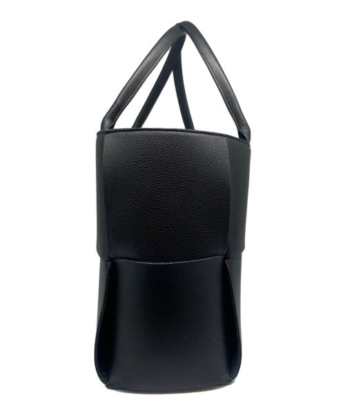 BOTTEGA VENETA（ボッテガベネタ）BOTTEGA VENETA (ボッテガベネタ) マキシイントレチャート ザ アルコ ラージ ブラック サイズ:ミディアムの古着・服飾アイテム