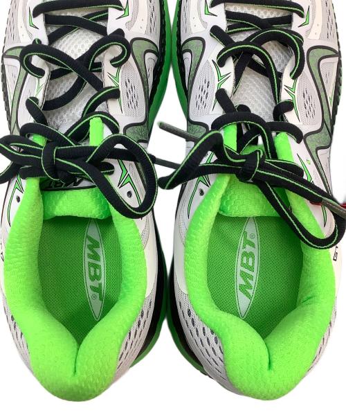 MBT（エムビーティー）MBT (エムビーティー) スニーカー ホワイト サイズ:28.5 未使用品の古着・服飾アイテム