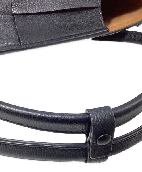 BOTTEGA VENETA（ボッテガベネタ）BOTTEGA VENETA (ボッテガベネタ) maxi intrecciato The Arco（マキシイントレチャート/ザ•アルコ） ブラック サイズ:-の古着・服飾アイテム