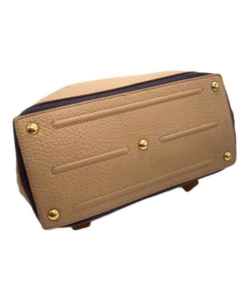 Yves Saint Laurent（イヴサンローラン）Yves Saint Laurent (イヴサンローラン) 2WAYショルダーバッグ ベージュの古着・服飾アイテム