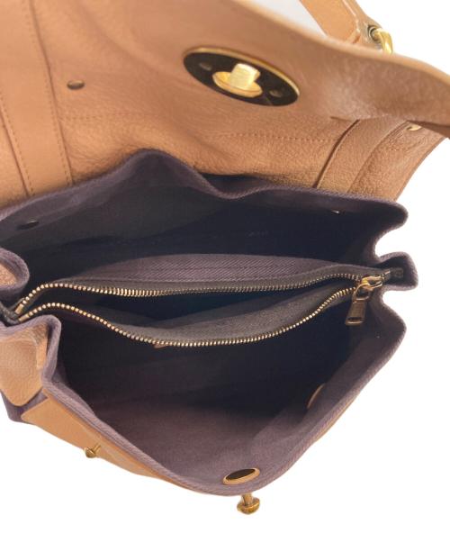 Yves Saint Laurent（イヴサンローラン）Yves Saint Laurent (イヴサンローラン) 2WAYショルダーバッグ ベージュの古着・服飾アイテム