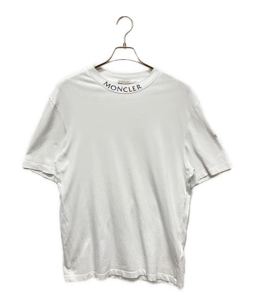 MONCLER（モンクレール）MONCLER (モンクレール) ネックロゴプリントTシャツ ホワイト サイズ:XLの古着・服飾アイテム