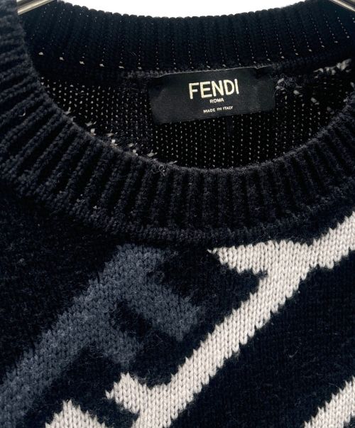 FENDI（フェンディ）FENDI (フェンディ) ロゴチェーンモチーフインターシャ ニット ブラック サイズ:48の古着・服飾アイテム