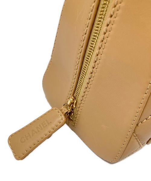 CHANEL（シャネル）CHANEL (シャネル) マトラッセ ワイルドステッチ ボストンバッグ ベージュ サイズ:30の古着・服飾アイテム
