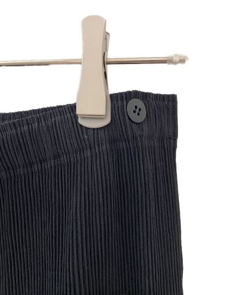 ISSEY MIYAKE（イッセイミヤケ）ISSEY MIYAKE (イッセイミヤケ) プリーツラップスカート ブラック サイズ:2の古着・服飾アイテム