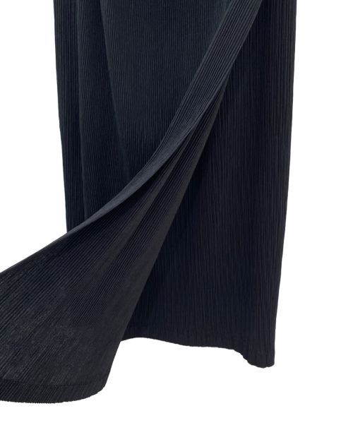 ISSEY MIYAKE（イッセイミヤケ）ISSEY MIYAKE (イッセイミヤケ) プリーツラップスカート ブラック サイズ:2の古着・服飾アイテム