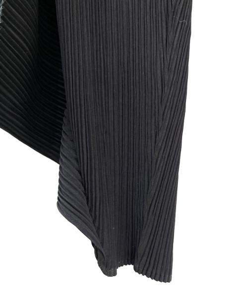 ISSEY MIYAKE（イッセイミヤケ）ISSEY MIYAKE (イッセイミヤケ) プリーツパンツ ブラック サイズ:2の古着・服飾アイテム