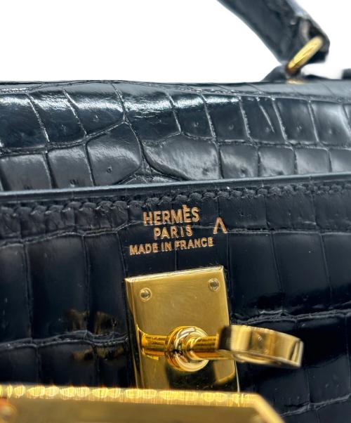 HERMES（エルメス）HERMES Mini Kelly Porosus Shine Mini Noir Black/ ミニケリー 20 外縫い ポロサス  ブラック ノワール / ゴールド金具/〇Z刻印：1996年製 ノワール サイズ:20/ミニ/MINIの古着・服飾アイテム