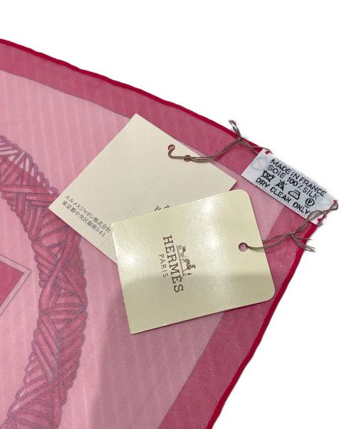 HERMES（エルメス）HERMES (エルメス) カレ90 Je T'aime passionnement un peu ピンク サイズ:90 未使用品の古着・服飾アイテム
