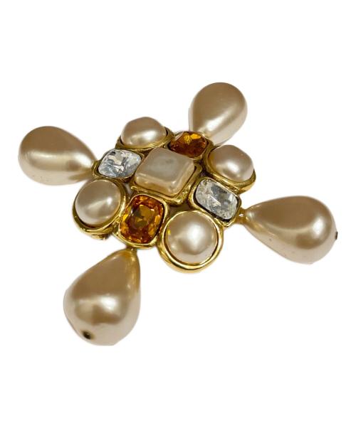 CHANEL（シャネル）CHANEL (シャネル) パールモチーフクロスストーンブローチの古着・服飾アイテム