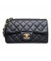 CHANEL（シャネル）の古着「ミニ クラシック ハンドバッグ」｜ブラック
