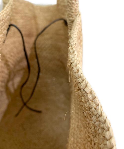 THE ROW（ザ ロウ）THE ROW (ザ ロウ) エミリーラフィアバッグ ベージュの古着・服飾アイテム