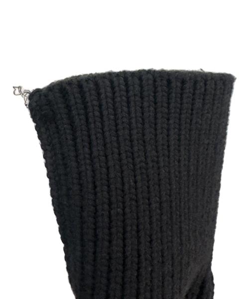 Salvatore Ferragamo（サルヴァトーレ フェラガモ）Salvatore Ferragamo (サルヴァトーレ フェラガモ) Vネックショート丈ニット ブラック サイズ:Sの古着・服飾アイテム