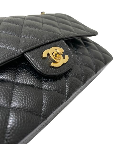 CHANEL（シャネル）CHANEL (シャネル) Wフラップチェーンショルダーバッグ ブラック×ゴールド金具 サイズ:25cmの古着・服飾アイテム